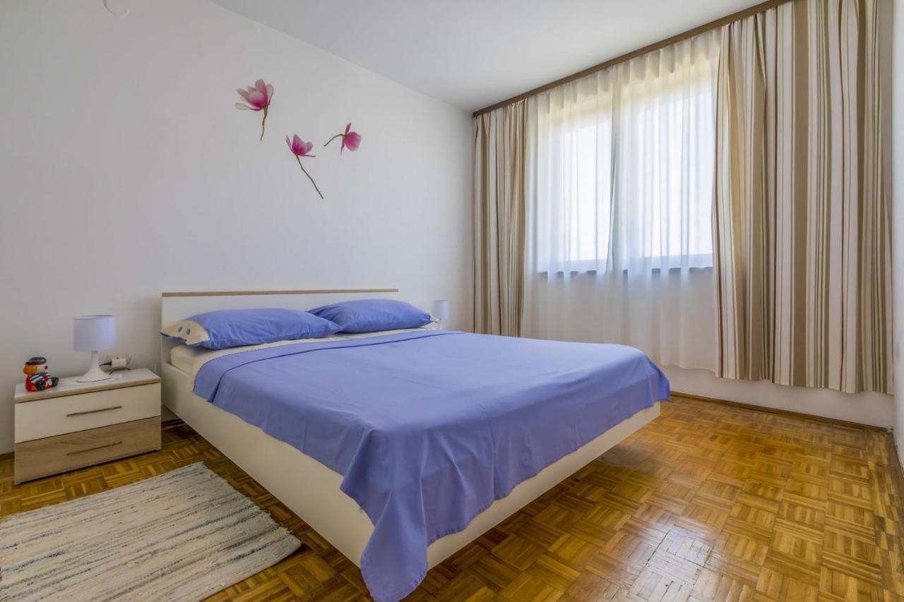 Apartament Hrusta Crikvenica Zewnętrze zdjęcie